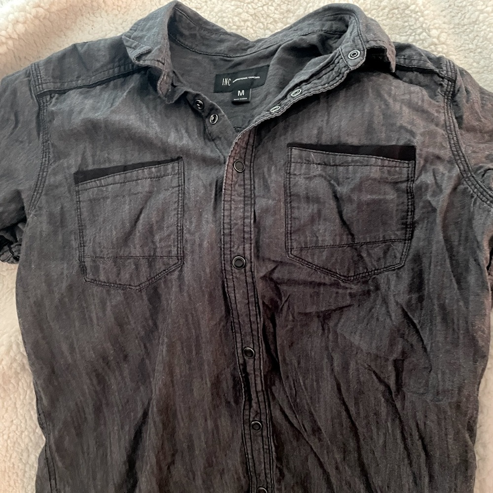 Men’s medium International Concepts stylish shirt in black